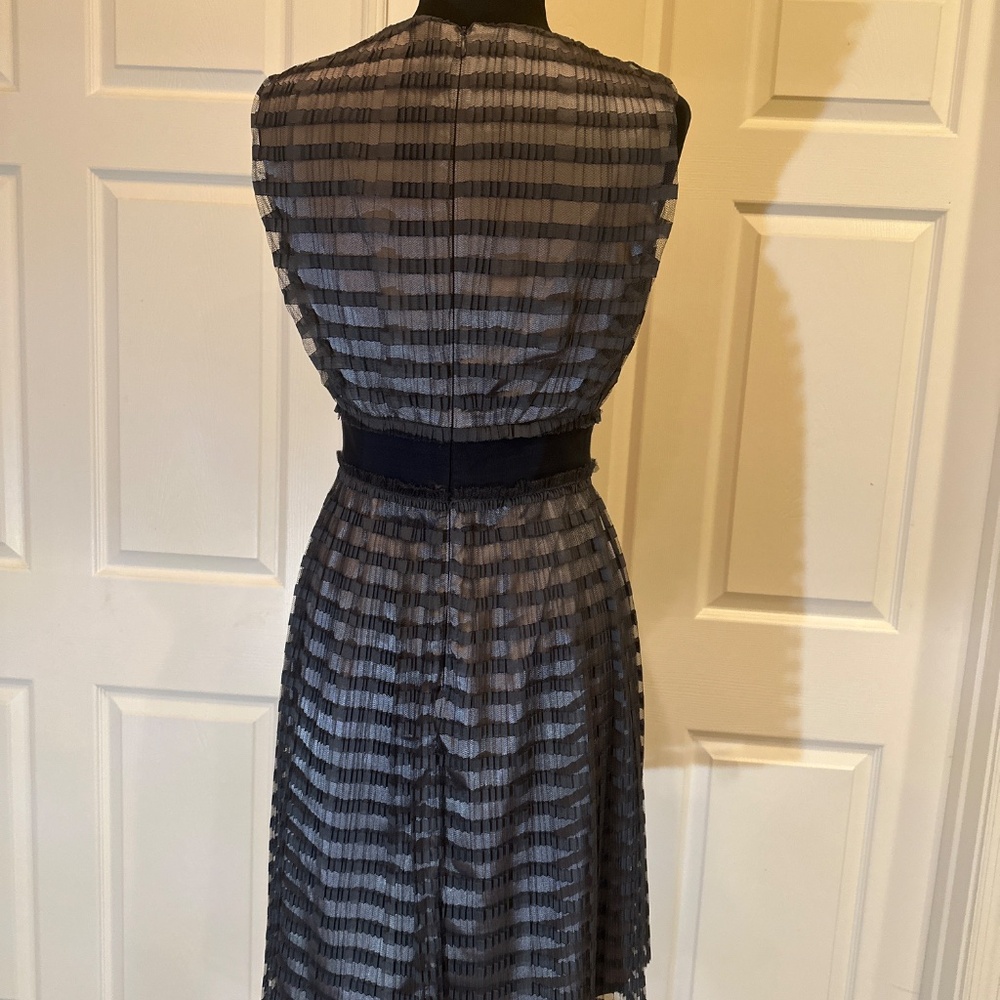 Dress - Picture 6 of 12